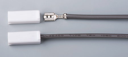Flat type insulation sleeve for crimp terminal (nylon post-insertion type) image